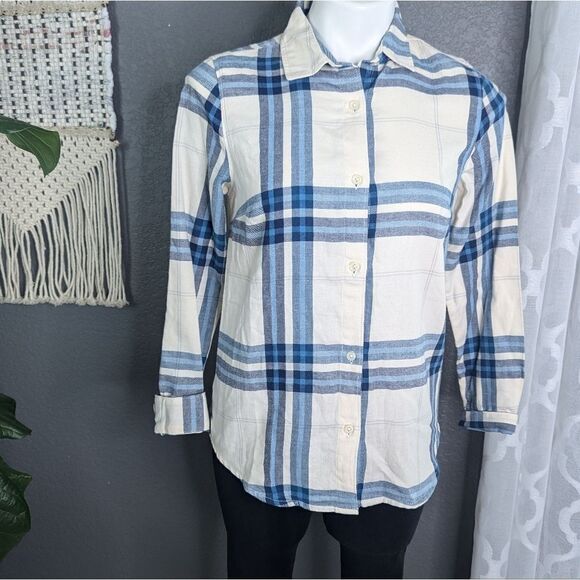 Old Navy Plaid Button Down XS Blue and White - Picture 1 of 5
